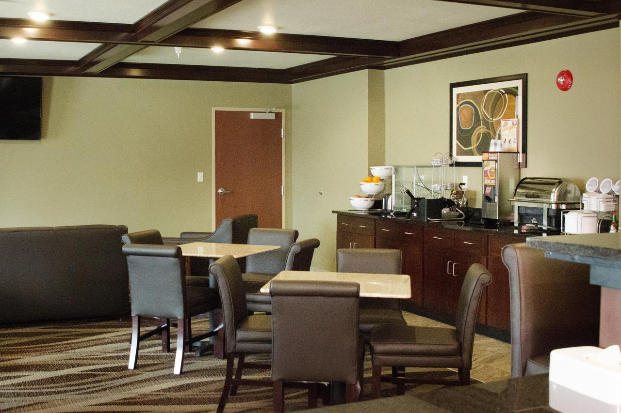 Cobblestone Inn & Suites - Soda Springs Extérieur photo